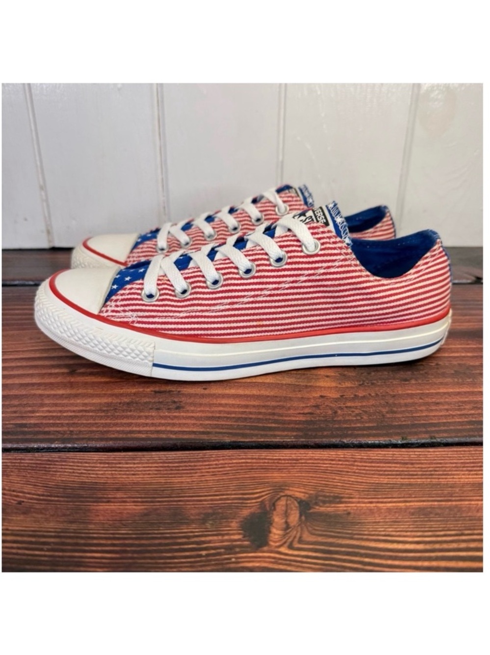 Converse Chuck Taylor All Star Stars & Stripes Low Top Sneakers – Women’s 8.5